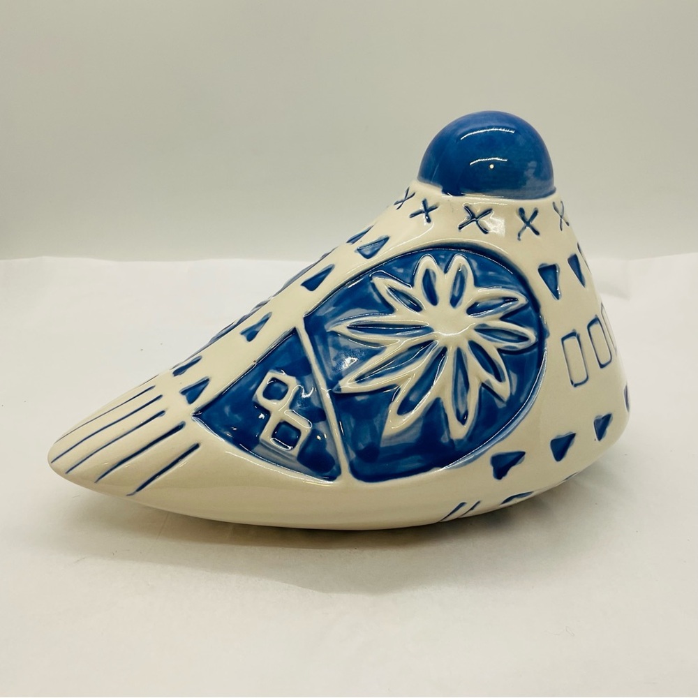 Tracy Boyd Blue&White Ceramic Tonala Bird/ Chicken Hand Painted Figurine, 7.5"